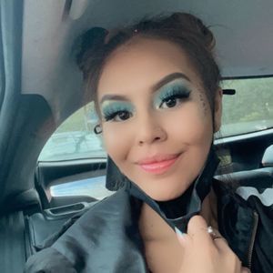 Meet your Posher, Lakeisha